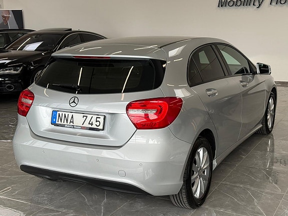 Mercedes-Benz A180 5 of 24