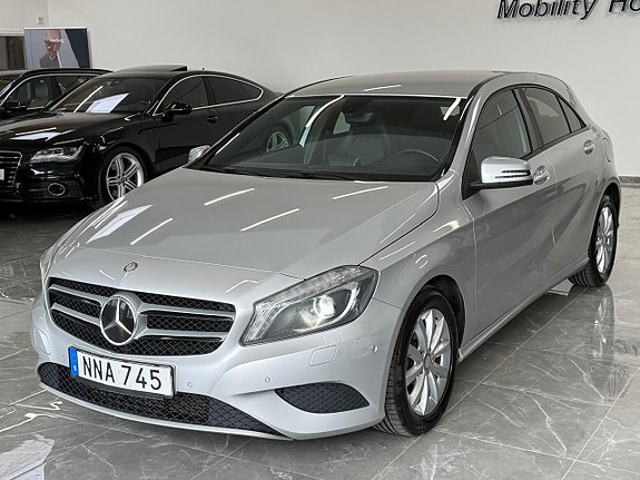 Mercedes-Benz A180 4 of 24