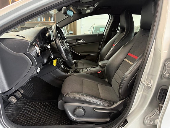 Mercedes-Benz A180 22 of 24