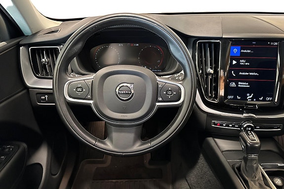 Volvo XC60 15 of 24
