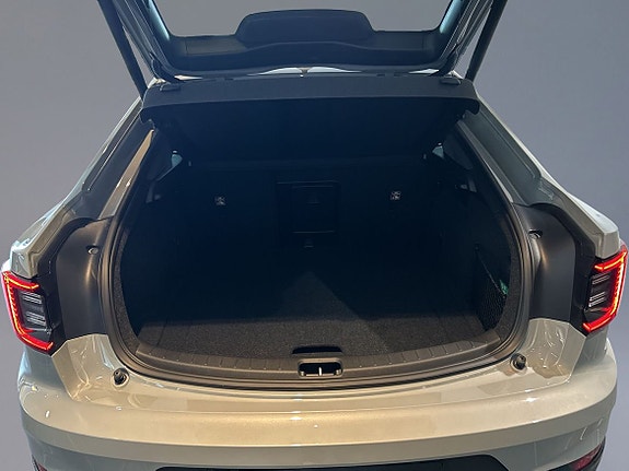 Polestar 2 8 of 11