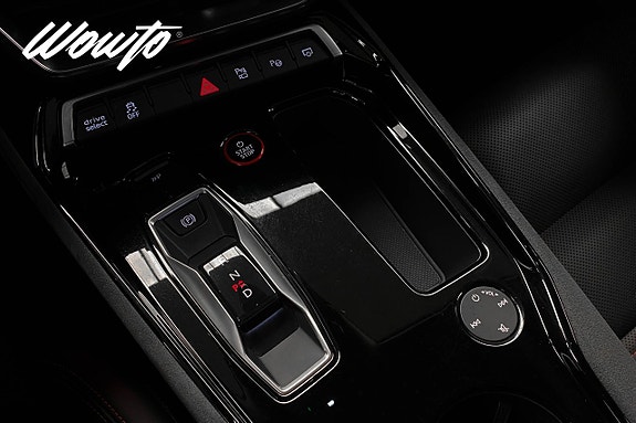 Audi e-tron 16 of 26