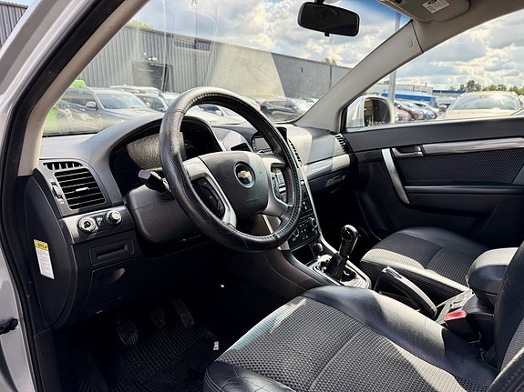 Chevrolet Captiva 4 of 7