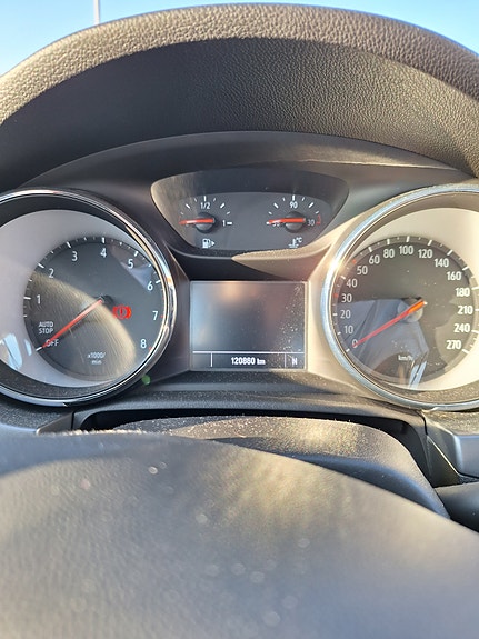 Opel Astra 6 of 6