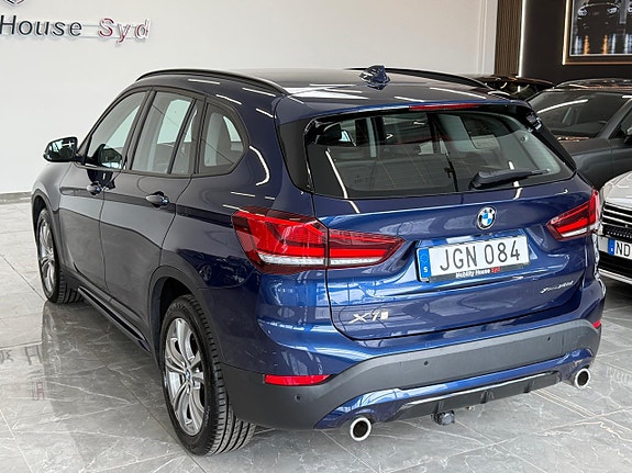 BMW X1 3 of 30