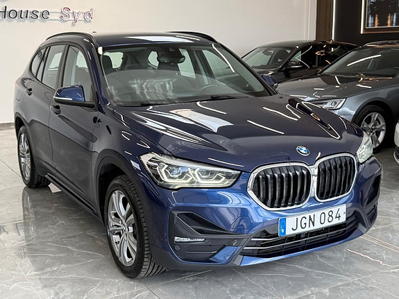 BMW X1 2 of 30