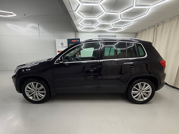 Volkswagen Tiguan 6 of 23