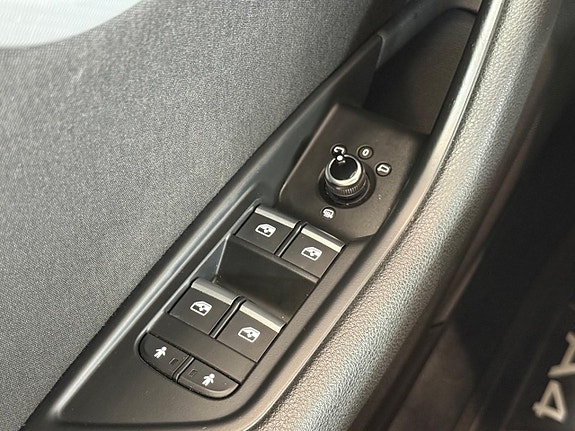 Audi A4 25 of 25