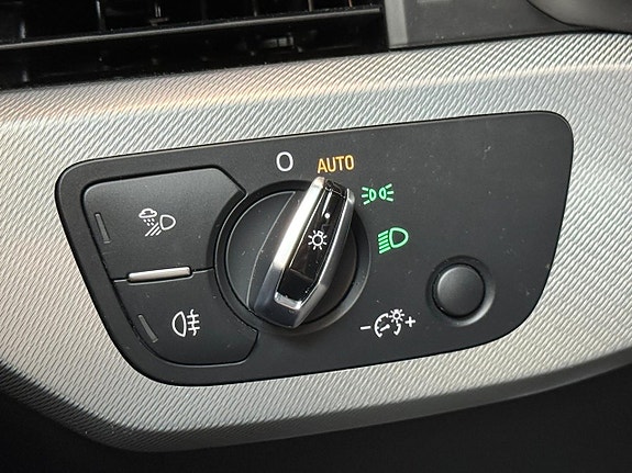 Audi A4 17 of 25