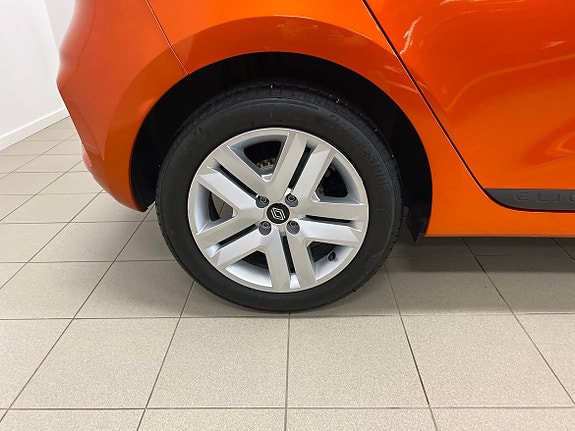 Renault Clio 4 of 9