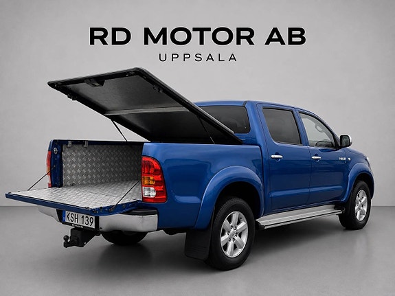 Toyota HiLux 7 of 24