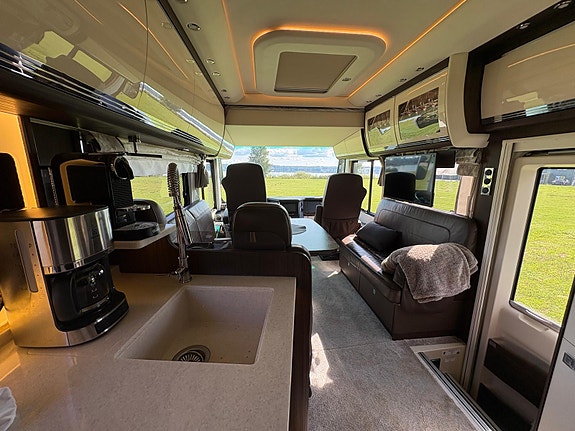 Morelo EMPIRE LINER 110 GSB 11 of 13