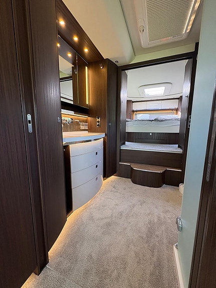 Morelo EMPIRE LINER 110 GSB 6 of 13