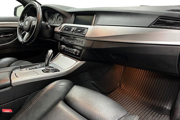 BMW 520d 15 of 30