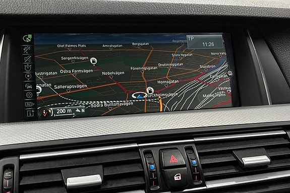BMW 520d 18 of 30