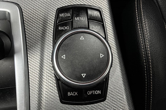 BMW 520d 27 of 30