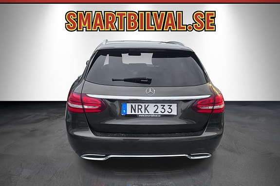 Mercedes-Benz C300 3 of 26