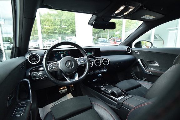 Mercedes-Benz A180 15 of 29