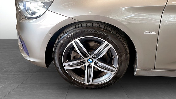 BMW 216d 9 of 9
