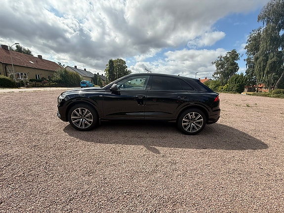 Audi Q8 5 of 10
