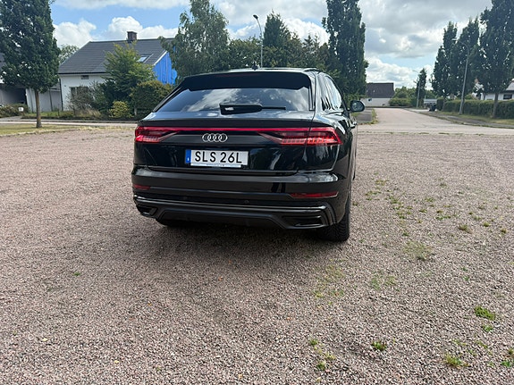 Audi Q8 4 of 10
