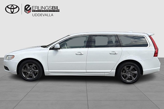 Volvo V70 3 of 16