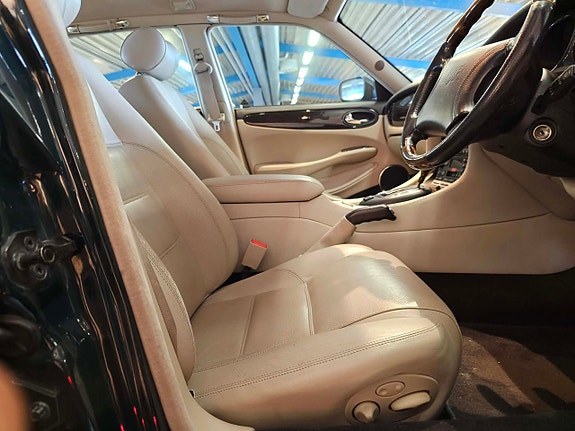 Jaguar XJR 5 of 19
