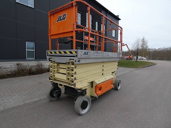 JLG 3246 ES 7 of 8