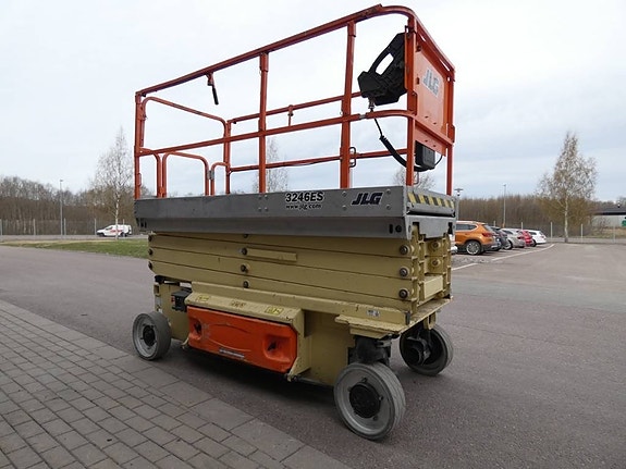 JLG 3246 ES 5 of 8
