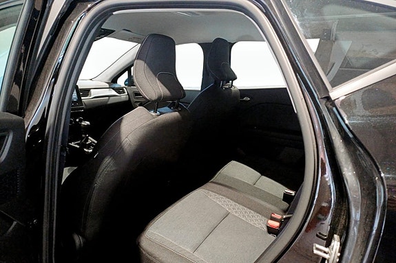 Renault Captur 8 of 10
