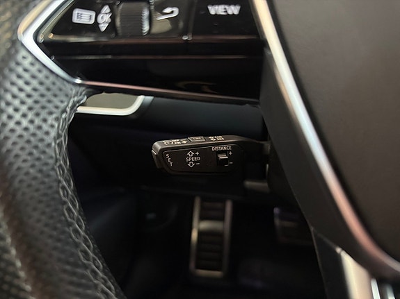 Audi A6 17 of 21
