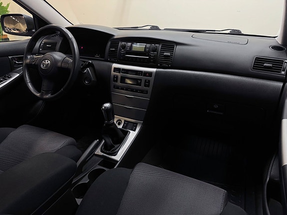 Toyota Corolla 14 of 23