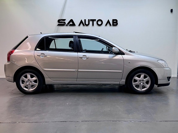 Toyota Corolla 4 of 23