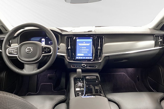 Volvo V90 8 of 15
