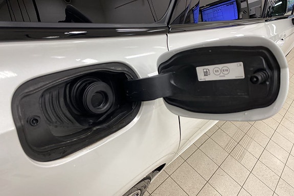 Volvo V90 15 of 15