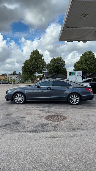 Mercedes-Benz CLS350 6 of 9