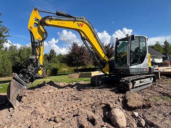Grävmaskin Wacker Neuson ET 90 med flertalet redskap 3 of 5