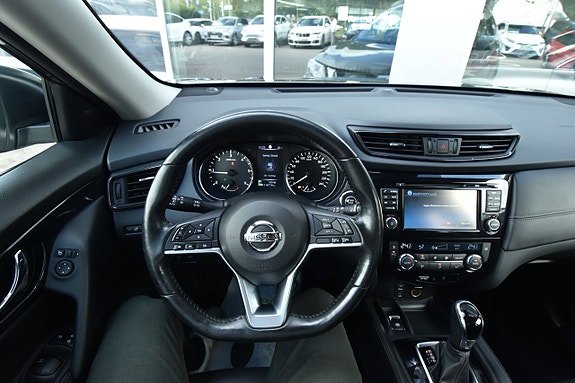 Nissan X-Trail 16 of 27
