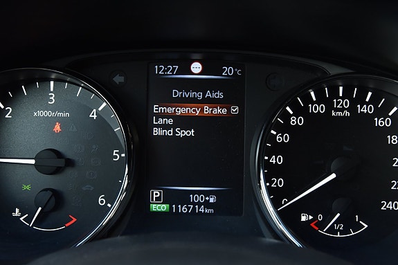 Nissan X-Trail 23 of 27