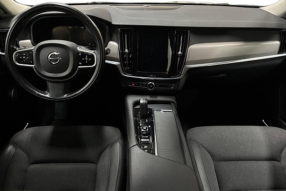 Volvo V90 12 of 30