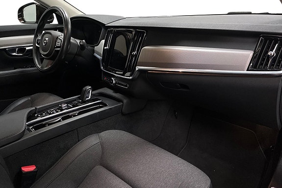 Volvo V90 15 of 30