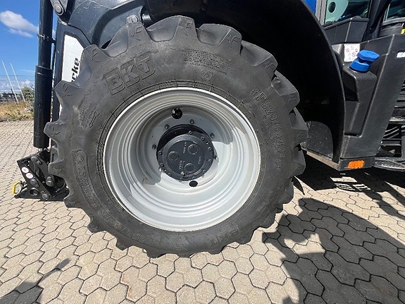 New Holland T6.180 AC Blue Power 11 of 12