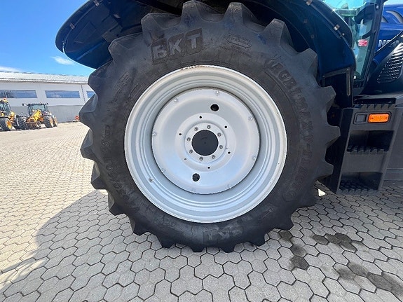 New Holland T6.180 AC Blue Power 12 of 12