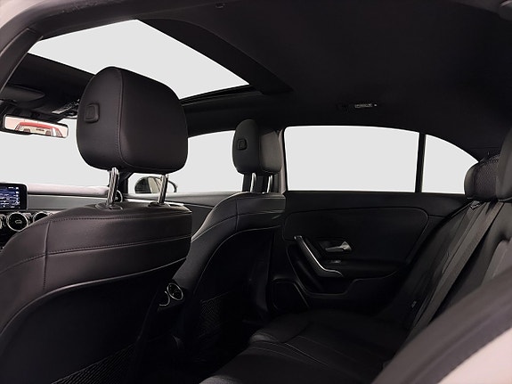 Mercedes-Benz A180 d 13 of 21