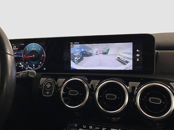 Mercedes-Benz A180 d 19 of 21