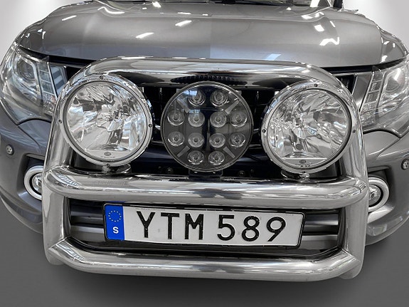 Mitsubishi L200 18 of 26