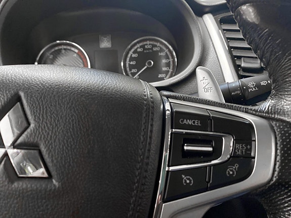 Mitsubishi L200 21 of 26