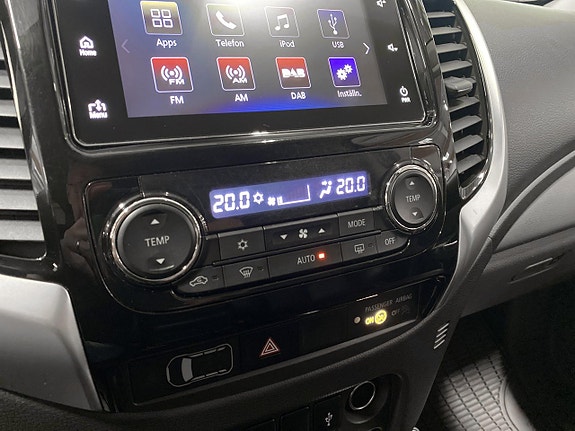 Mitsubishi L200 12 of 26
