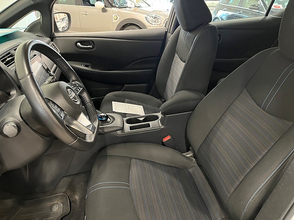 Nissan Leaf 8 of 8