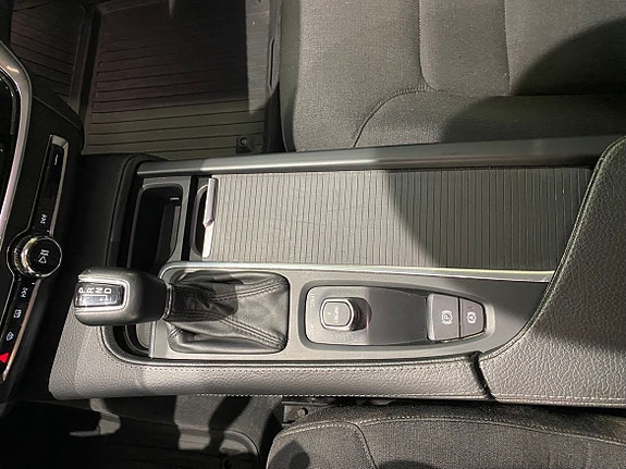 Volvo V90 25 of 30